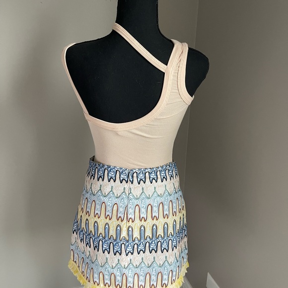 Brand New Alexis Mini Skirt.  XS. Never worn - Picture 2 of 3